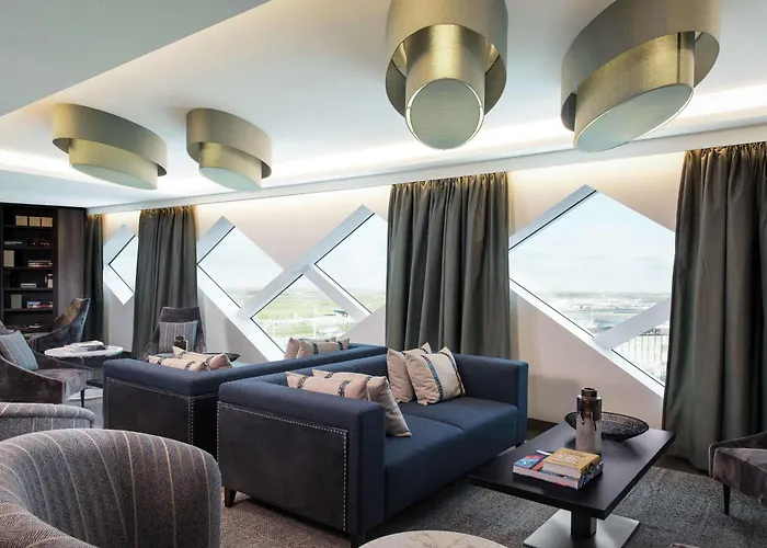 Hilton 4* Amsterdam Airport Schiphol