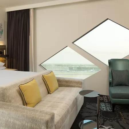 Hilton 4*