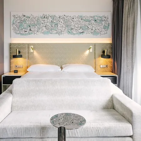 Hilton 4*